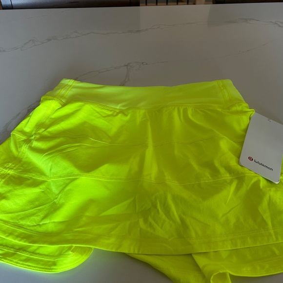 LuluLemon Pace Rival Skort - Picture 2 of 3